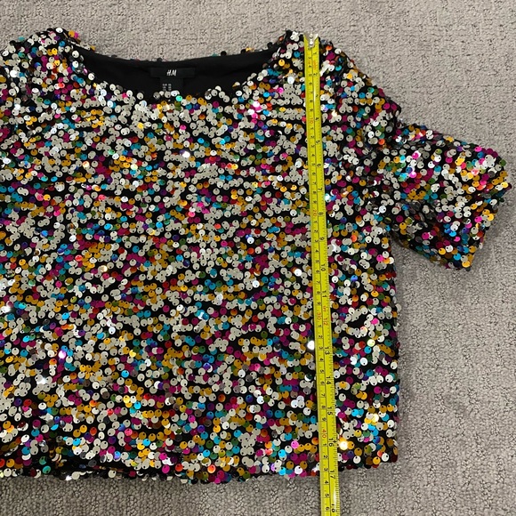 H&M Sequin Crop Top - Picture 6 of 9